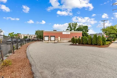 11 Commercial St #11, Medford, MA 02155 - Photo 3