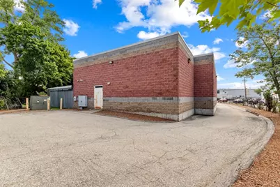 11 Commercial St #11, Medford, MA 02155 - Photo 35