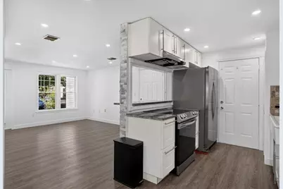 20 Walden Drive #15, Natick, MA 01760 - Photo 7