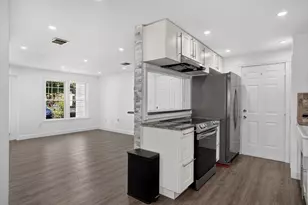 20 Walden Dr, Natick, MA 01760 - Photo 7
