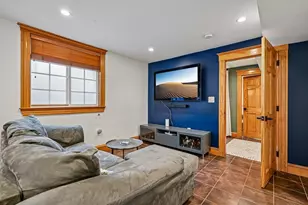 47 Emerald St, Medford, MA 02155 - Photo 19