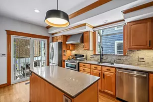 47 Emerald St, Medford, MA 02155 - Photo 11