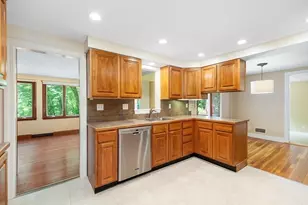 101 Topsfield Rd, Wenham, MA 01984 - Photo 11