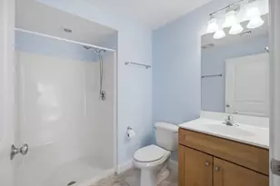 1818 Main St, Holden, MA 01520 - Photo 19