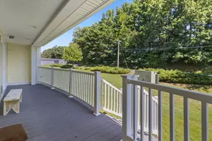 1818 Main St, Holden, MA 01520 - Photo 33