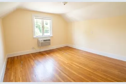 53 Oakland St #2, Medford, MA 02155 - Photo 9