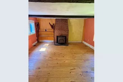 62 E Chestnut Hill Rd, Montague, MA 01351 - Photo 9
