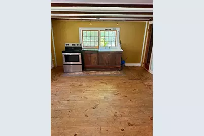 62 E Chestnut Hill Rd, Montague, MA 01351 - Photo 7