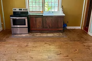 62 E Chestnut Hill Rd, Montague, MA 01351 - Photo 7