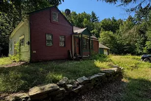 62 E Chestnut Hill Rd, Montague, MA 01351 - Photo 1