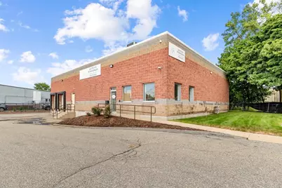 11 Commercial St #11, Medford, MA 02155 - Photo 5