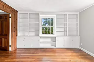 92 Oak Hollow Rd, Springfield, MA 01128 - Photo 13