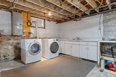 42 Brucewood St, Boston, MA 02132 - Photo 33