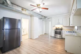 3 Charles St, Chicopee, MA 01020 - Photo 5