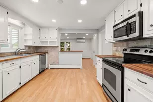 8 Vista Dr, Shrewsbury, MA 01545 - Photo 7