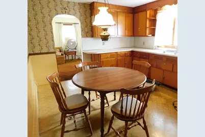 103 Chester Street, West Springfield, MA 01089 - Photo 9