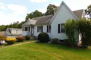 103 Chester St, West Springfield, MA 01089 - Photo 1