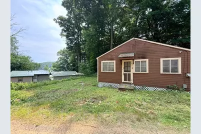 11 Chandler Rd, Holland, MA 01521 - Photo 9