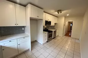 48 Endicott St, Salem, MA 01970 - Photo 5