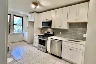48 Endicott St, Salem, MA 01970 - Photo 11
