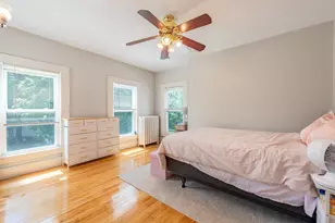 1136 N Pleasant St, Amherst, MA 01002 - Photo 37