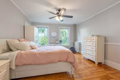 1136 N Pleasant St, Amherst, MA 01002 - Photo 33