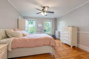 1136 N Pleasant St, Amherst, MA 01002 - Photo 33