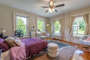 1136 N Pleasant St, Amherst, MA 01002 - Photo 19