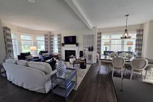 10 Wisteria Ln, Maynard, MA 01754 - Photo 7