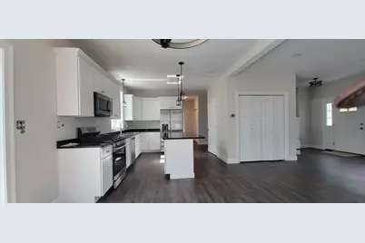 10 Wisteria Ln, Maynard, MA 01754 - Photo 5