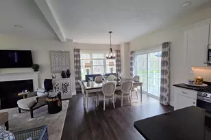 10 Wisteria Ln, Maynard, MA 01754 - Photo 3