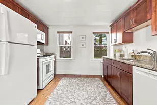 61 Central St, Fitchburg, MA 01420 - Photo 9
