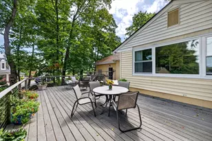 61 Highland Ave, Dartmouth, MA 02747 - Photo 21