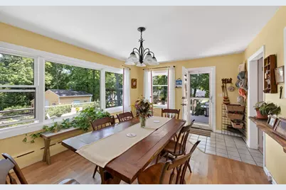 61 Highland Avenue, Dartmouth, MA 02747 - Photo 11