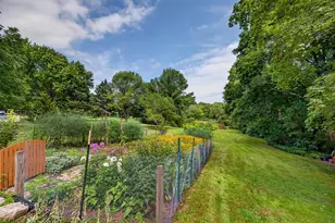 61 Highland Ave, Dartmouth, MA 02747 - Photo 33