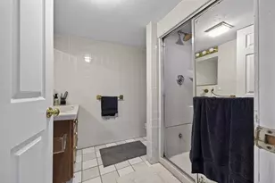 61 Highland Ave, Dartmouth, MA 02747 - Photo 19
