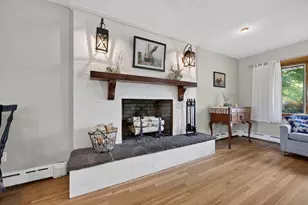 61 Highland Ave, Dartmouth, MA 02747 - Photo 3