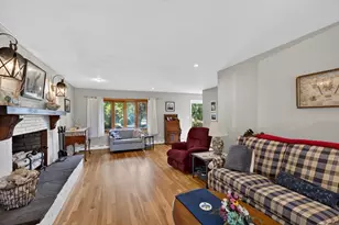 61 Highland Ave, Dartmouth, MA 02747 - Photo 5