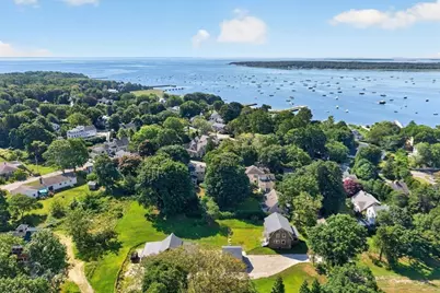 4 Oakland St, Mattapoisett, MA 02739 - Photo 37