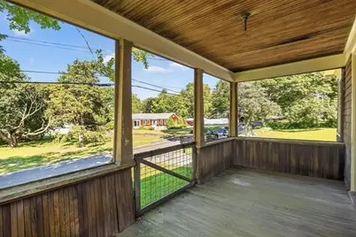 4 Oakland St, Mattapoisett, MA 02739 - Photo 19