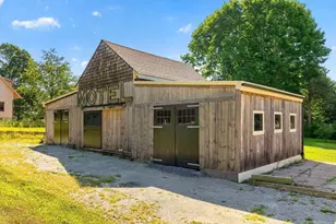 4 Oakland St, Mattapoisett, MA 02739 - Photo 27