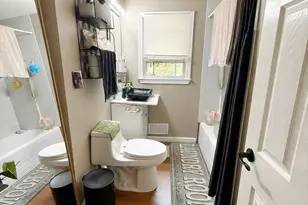 246 Pleasant St, Franklin, MA 02038 - Photo 9
