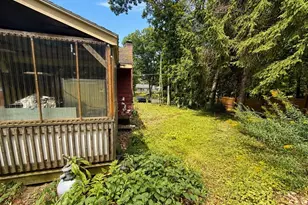 246 Pleasant St, Franklin, MA 02038 - Photo 3