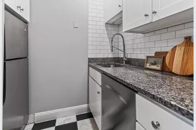 103 Beacon St #1, Boston, MA 02116 - Photo 5