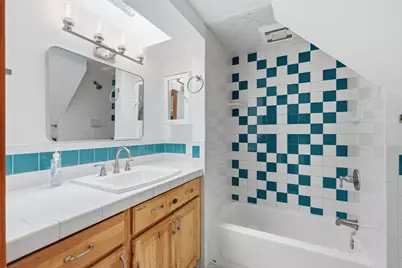 216 Crest Ave, Revere, MA 02151 - Photo 15