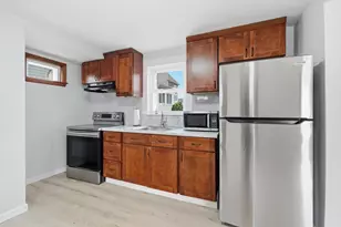 216 Crest Ave, Revere, MA 02151 - Photo 7