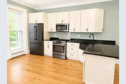 96 Summer St #2, Haverhill, MA 01830 - Photo 5