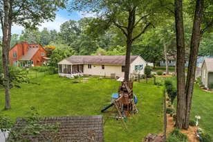 22 Carillon Cir, Easthampton, MA 01027 - Photo 7