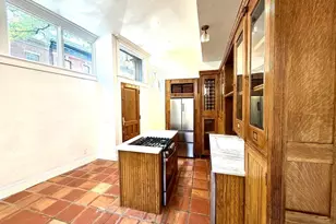 31 Melrose St, Boston, MA 02116 - Photo 9