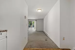 56 Edgeworth, Worcester, MA 01605 - Photo 11